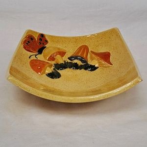 Retro handmade 1978 signed art  pottery trinket dish with mushroom design
